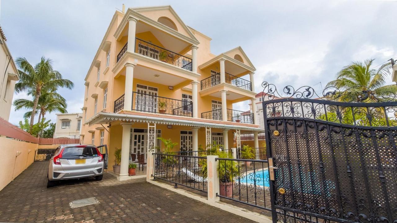 Residence Le Palmier Мон-Шуази Экстерьер фото